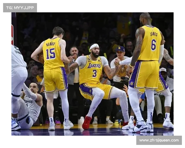 湖人连败期训练加码,哈姆教练调整首发阵容