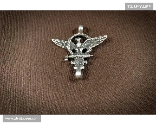 门兴格拉德巴赫主场青铜马雕像，源自普鲁士时期城市徽章的历史传承